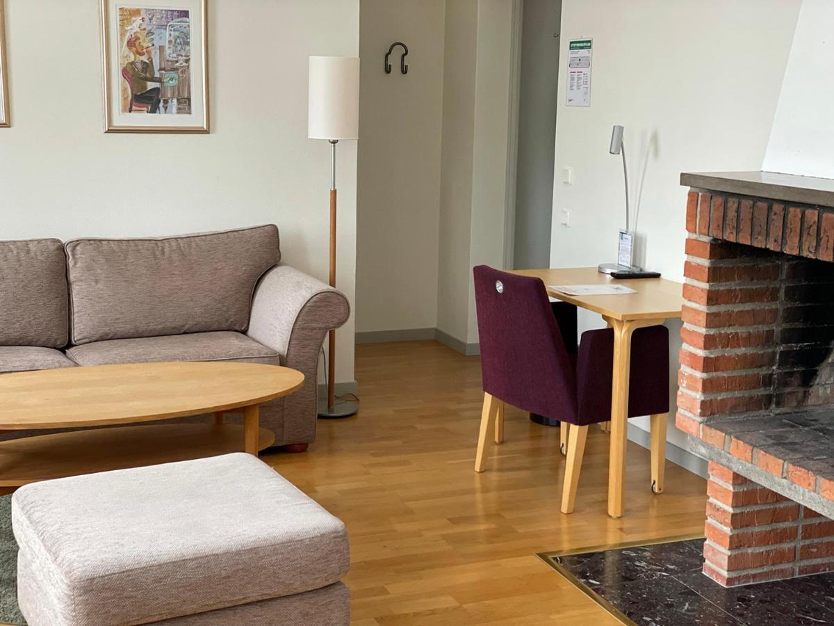Runoe Moeten & Events Åkersberga Esterno foto